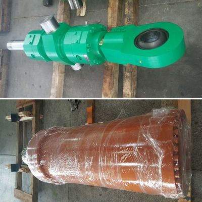 Silinder Tekanan Uji 32 MPa Digunakan di Bidang Mesin Berat di Pabrik Baja